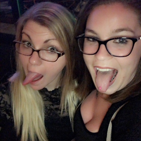 Meet your Posher, Onjya - Picture 3 of 8